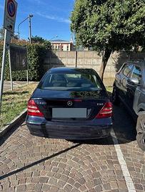 Mercedes C220 CDI W203