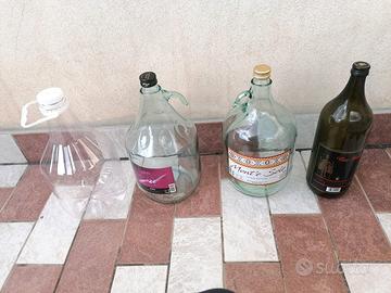 boccioni dame vetro plastica 5L e bottiglione 2L