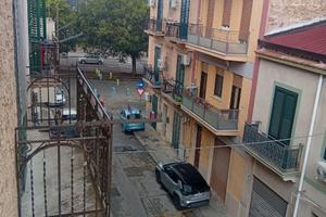 Camera pvt in condivisione cucina servizio