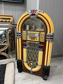 Juke box