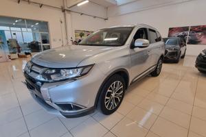 Mitsubishi Outlander 2.2 DI-D 4WD Instyle Plus Nav