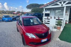Lancia Ypsilon 1.0 HYBRID GARANTITA