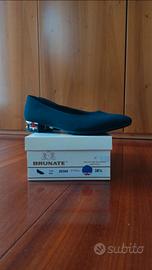 scarpe donna con tacco basso size 38½