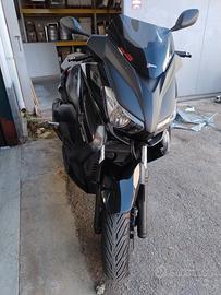 Xmax 400
