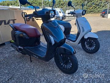 New tnt yolo 50 4t full led tipo vespa