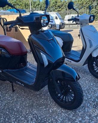 New tnt yolo 50 4t full led tipo vespa