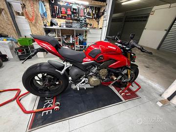 Ducati Streetfighter V4S - 2021