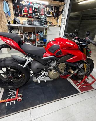 Ducati Streetfighter V4S - 2021
