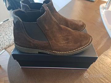 STIVALETTI MARRONI N42 SENZA LACCI