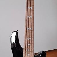basso elettrico Harley Benton B-550 5 corde