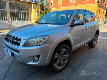 Toyota RAV4 5 Porte RAV4 2.2 d-cat Luxury 150cv au