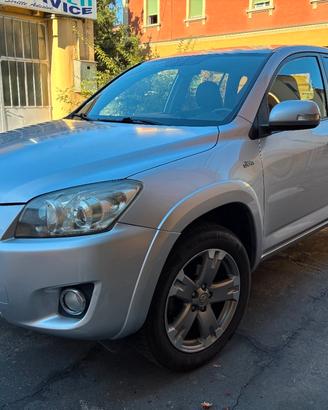 Toyota RAV4 5 Porte RAV4 2.2 d-cat Luxury 150cv au