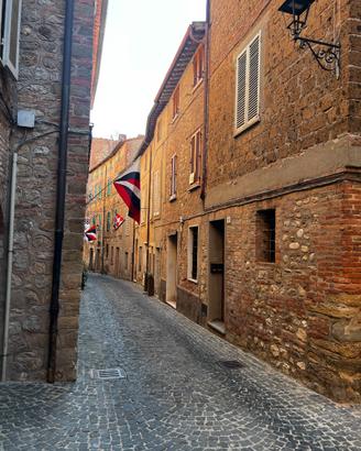 Nel cuore di Monteleone d'Orvieto cielo terra