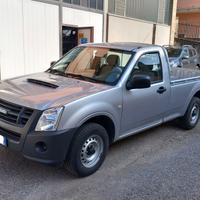 Isuzu D-Max 2.5 TD Single Cab 2WD Gancio Traino
