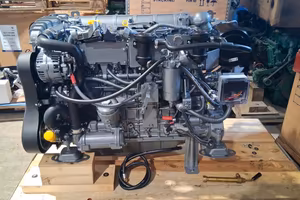 entrobordo VM  706LS - 270 hp + Bravo 3 