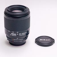 Obietivo   Nikon 80-200  f 4,5 - 5,6   D