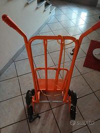 carrello porta pacchi