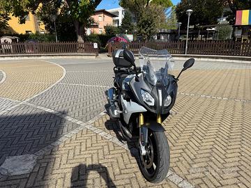 BMW R1200 RS