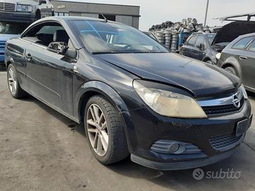 RICAMBI Opel Astra Cabrio - 2007