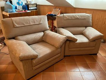 Coppia poltrone alcantara