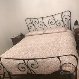 Struttura letto matrimoniale in ferro