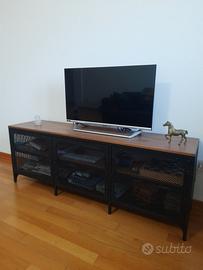 Mobile per soggiorno IKEA 