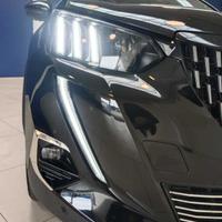 Peugeot 2008 BlueHDi 130 S&S EAT8 GT