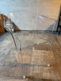 Sedia poltroncina design trasparente