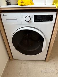 LAVATRICE CARICA FRONTALE 8KG LG