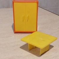 Mini mobiletto e tavolino giocattolo W.Germany