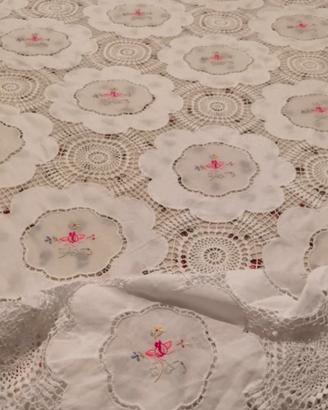 #coprilettoazrimonisle uncinetto e ricamo bianco #