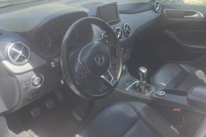 Mercedes classe b200 2012