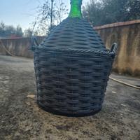 Attrezzatura per vino