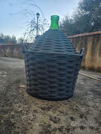 Attrezzatura per vino