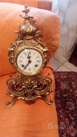 Orologio Rococo, elegante lusso