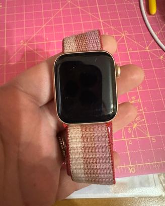 Apple Watch SE 40mm