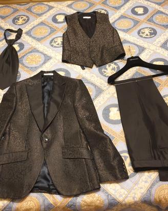 Abito da sposo, da cerimonia e per grandi eventi