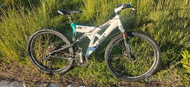 mountain bike mis 26 