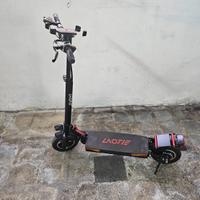 monopattino Laotie L6 48V 500W 23.4 Ah