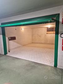 AMPIO GARAGE 2 POSTI AUTO PARALLELI 26mq