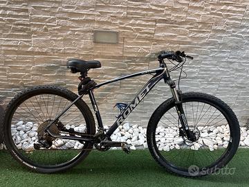 Bicicletta mountain bike romet m5  ottime condizio