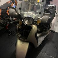 smembro aprilia scarabeo 125 del 2001