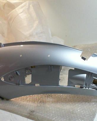 FIANCATA POSTERIORE SX. BEVERLY PIAGGIO CM02460100