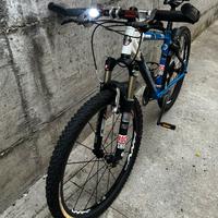 Mountain bike lee cougan