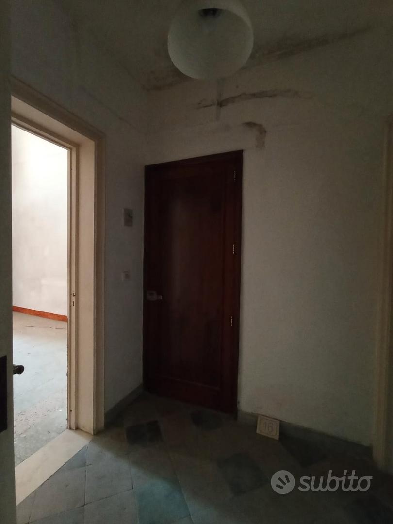 Appartamento primo piano con terrazzino - Vista 2