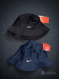 Set 2 Cappelli Pescatore Nike tg. M/L