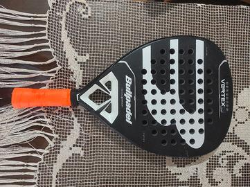 Pala Bullpadel VERTEX 04 LIGHT 2026