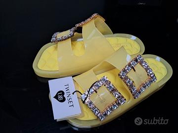 Twin set ciabatte mare