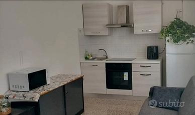 Torre angela bilocale con balcone