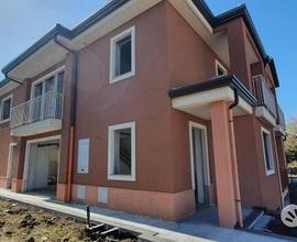 Villa bifamiliare di nuova costruzione a fiumefred
